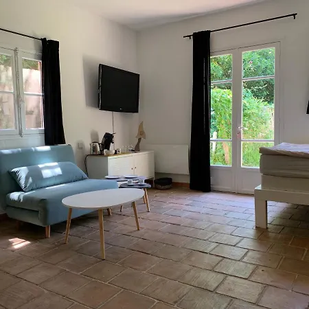 Le Calme 2 * Saint-Tropez