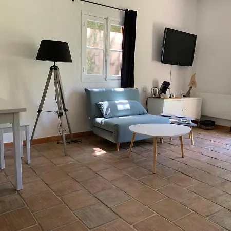 Pensionat Le Calme 2 Saint-Tropez